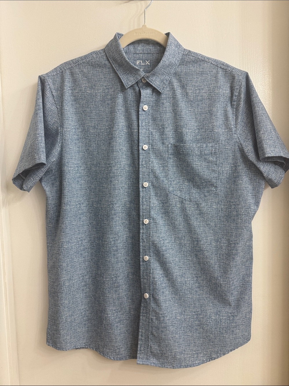 FLX Men’s Short Sleeve Casual Button-Down Shirt in Heathered Blue